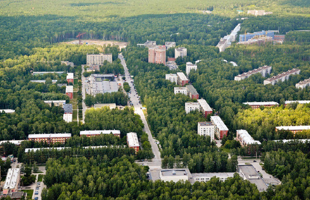 Фото академа. Новосибирский Академгородок. Академгородок Новосибирск с высоты птичьего полета. Академ Новосибирск лес. Академия городок в Новосибирске.